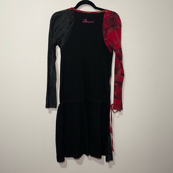 Desigual Women’s black Red Vintage long sleeve V neck A line Dress in size M - Picture 8 of 10